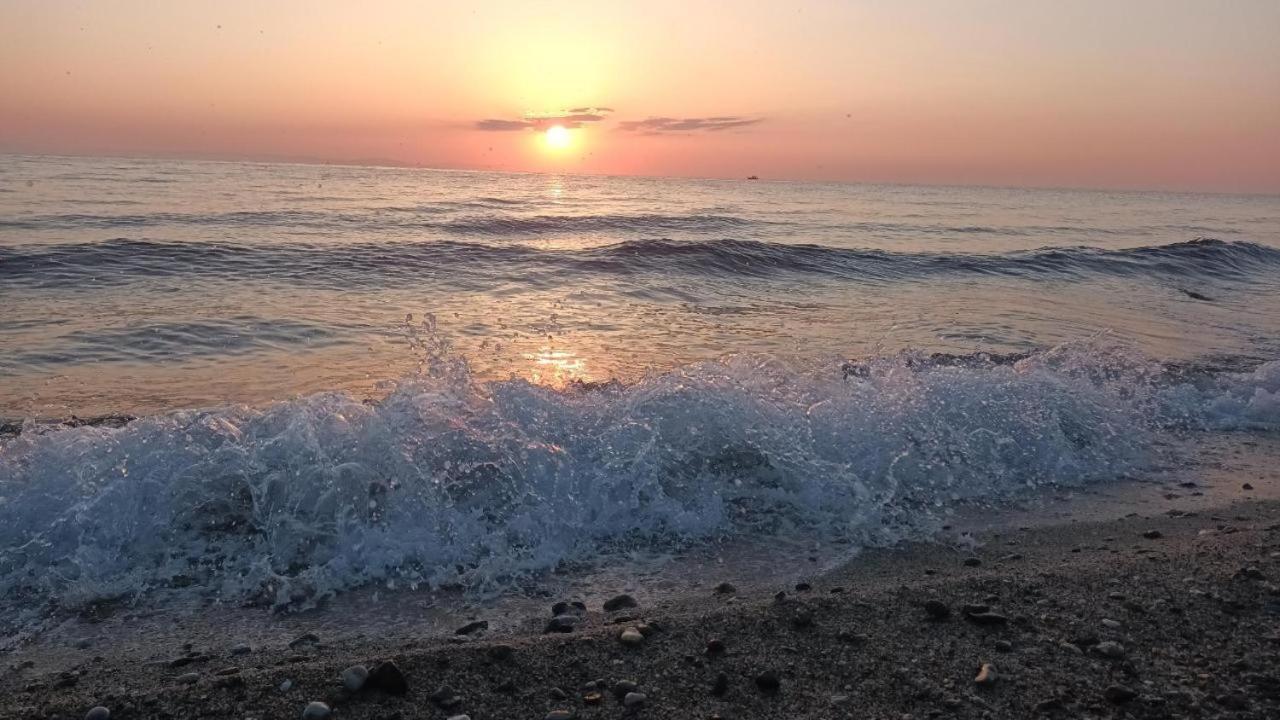 Aegean Blue Villa Платамонас Екстериор снимка